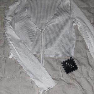 tie front cropped tee